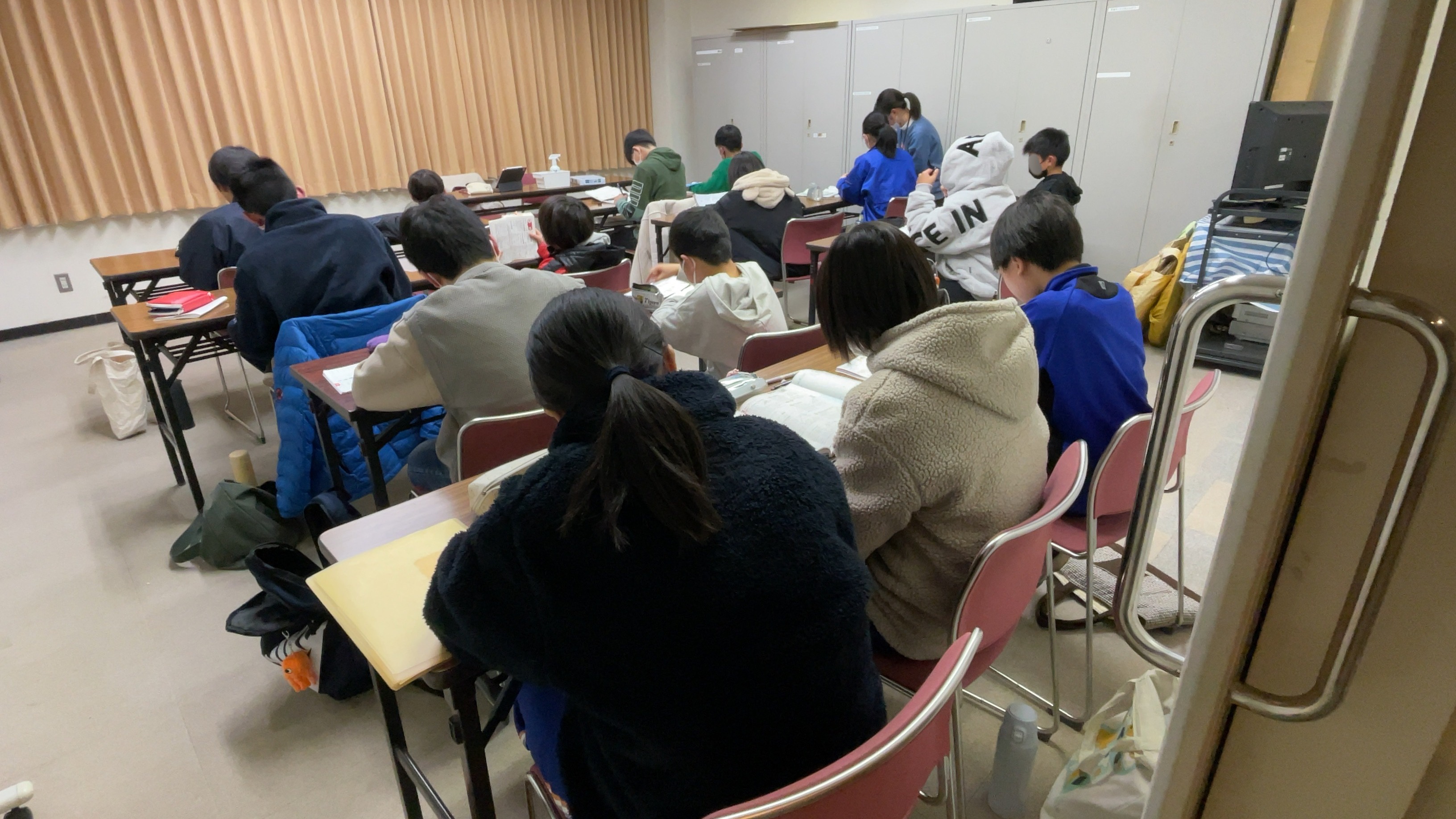 学習コース総利用者数が1000人を突破しました!