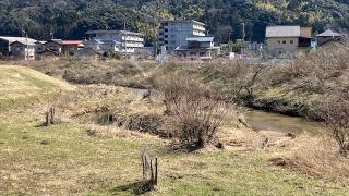 小さな自然再生の取組を通じ、流域全体の自然再生を目指します。