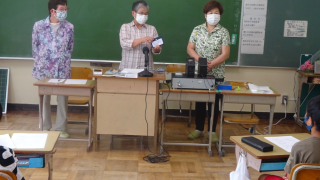 音訳活動の体験学習を実施 @寄小学校